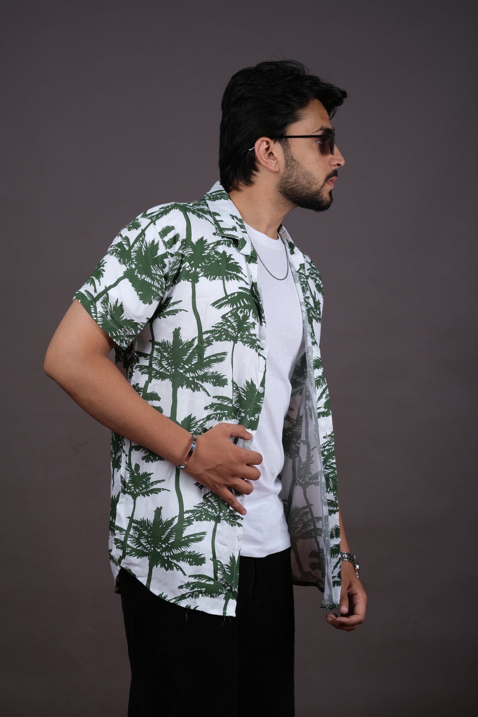 Men's Green Palm Tree Print Summer Shirt