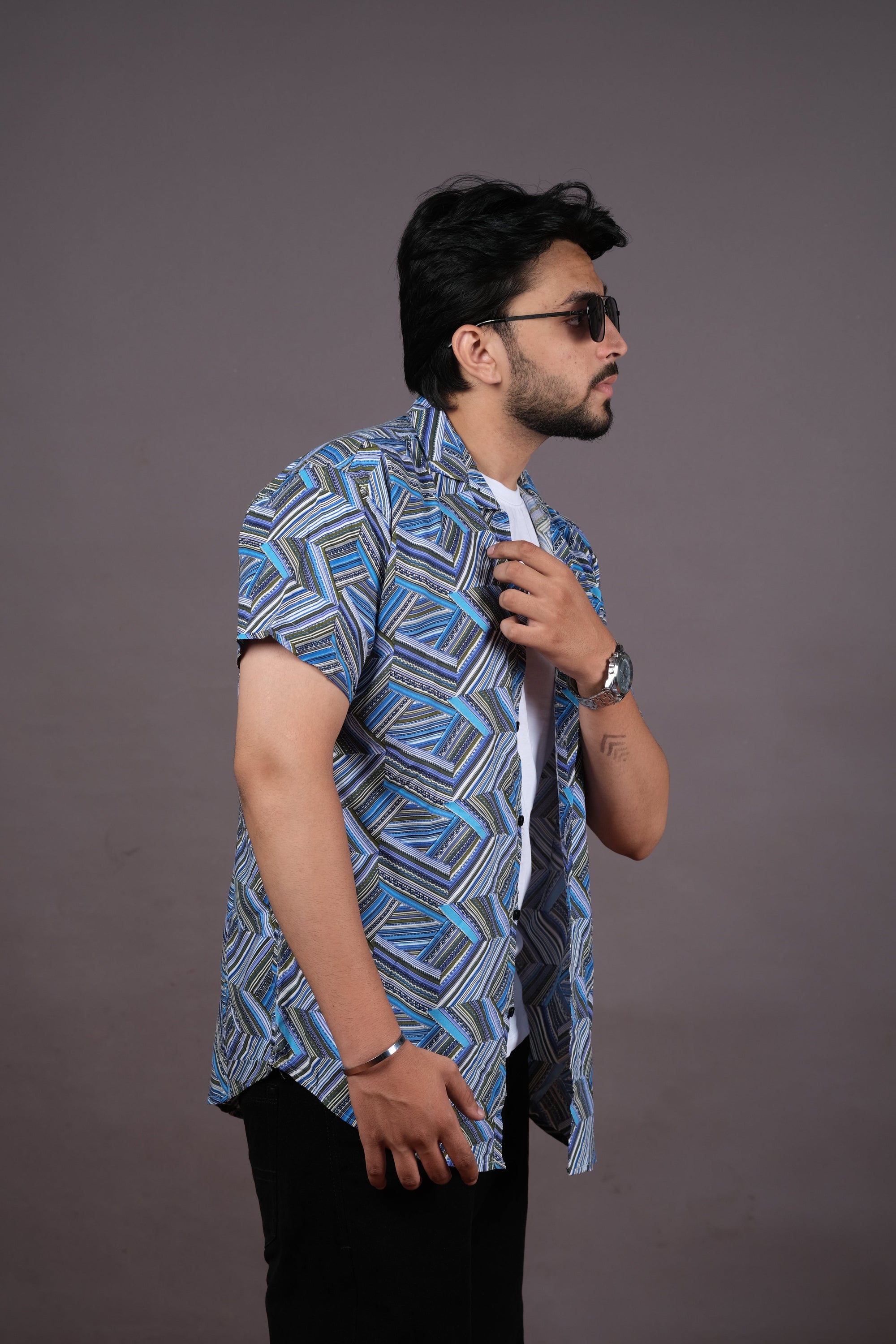 Men’s Blue Geometric Print Casual Shirt
