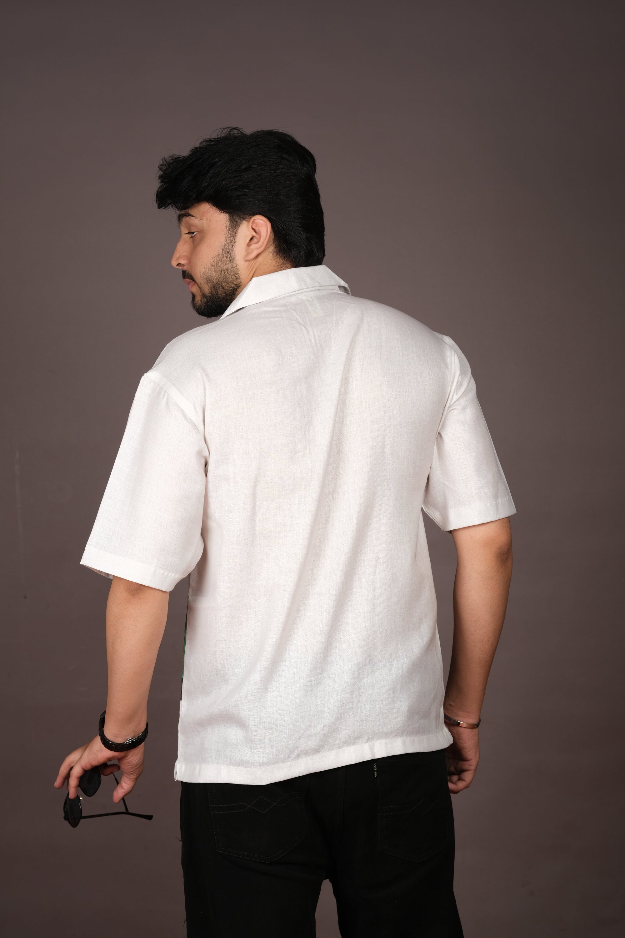 Men's Portrait Art White Linen Blend Shirt