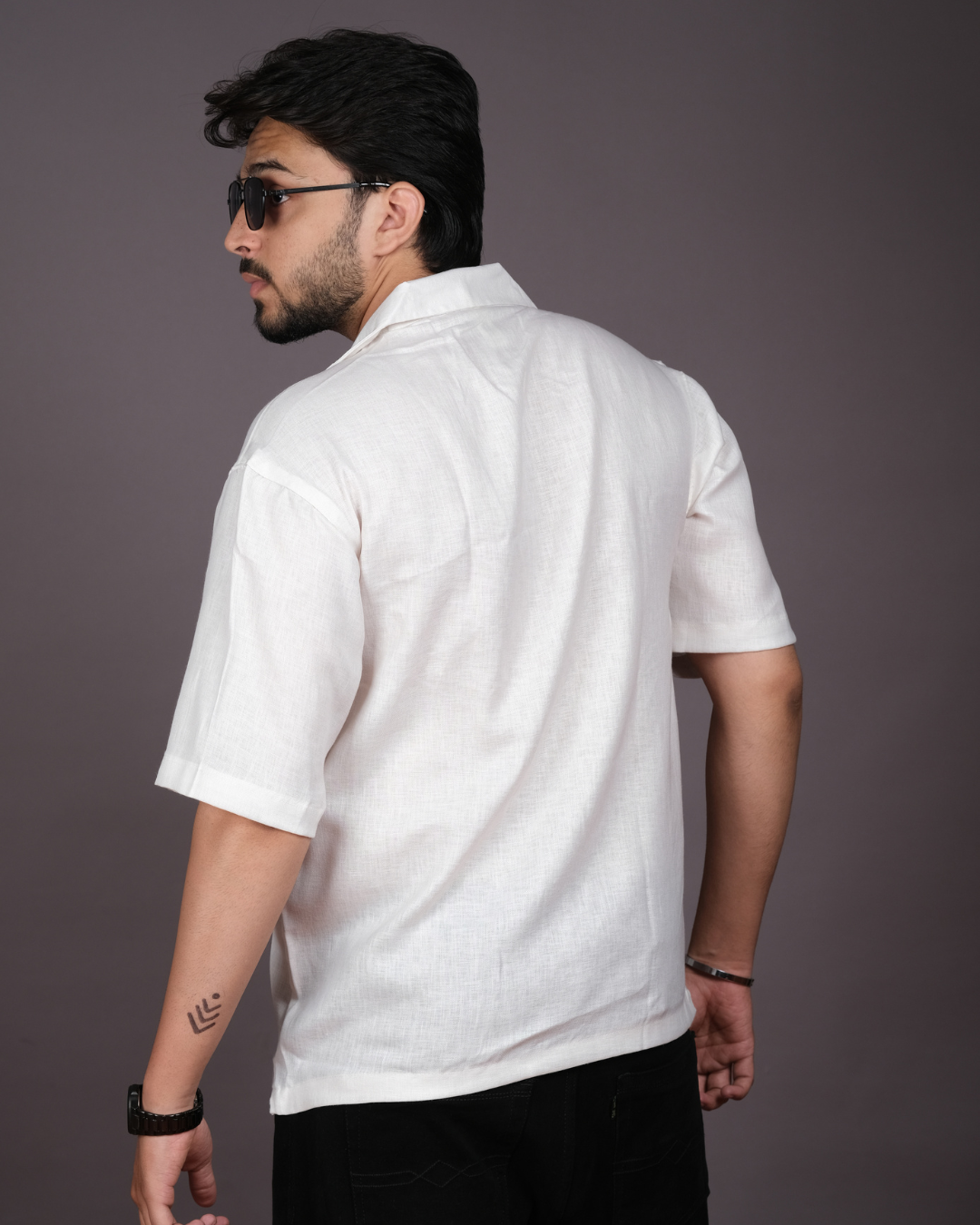 Men's Artistic Graffiti Print White Linen Blend Shirt